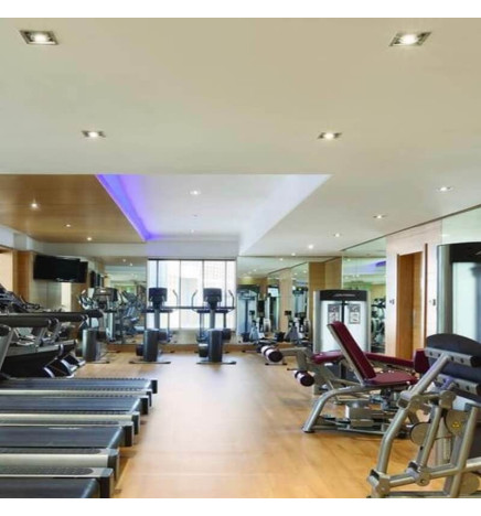 Justerbar svart ram för AR111