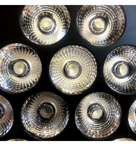 Strahler LED 300W DALLAS PRO RBG+W 4 in 1 DMX