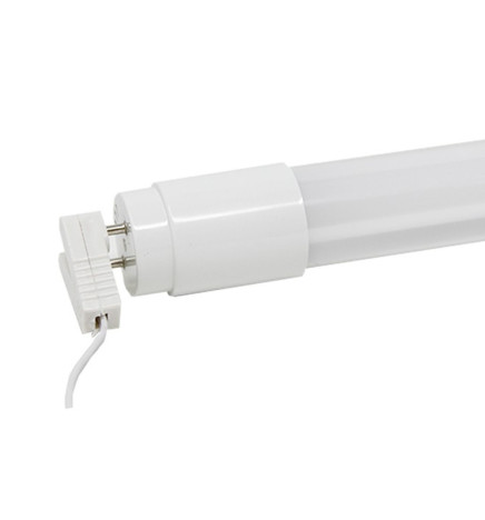 Skarvad till 220V LED-lysrör