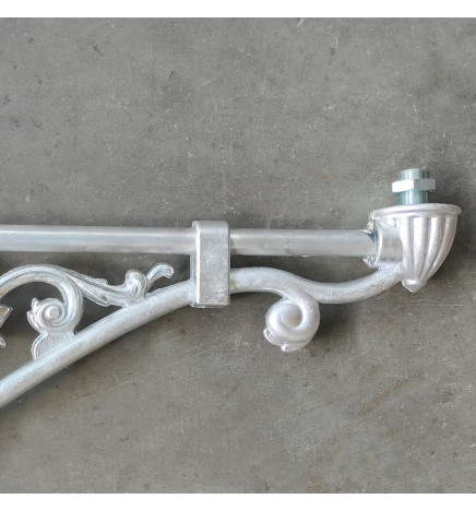Aluminium Arm streetlight model Villa 70cm