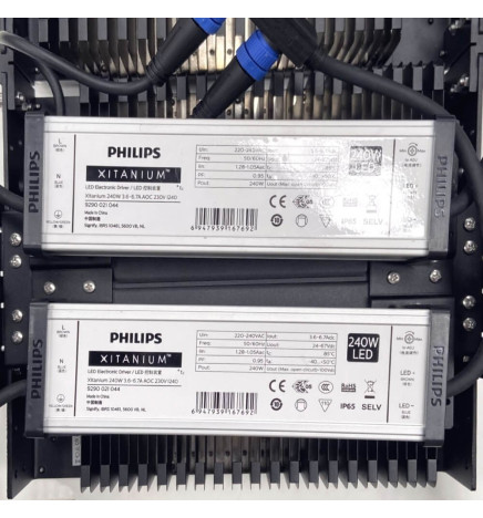 LED Projektor 960W MATRIX Bridgelux Chip - 200Lm/W - 20º