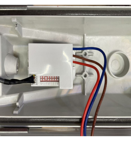 LED Feuchtraumleuchte  Integrierten -PIR-BEWEGUNGSMELDER  - 35W-30W-25W-20W -  OSRAM Driver - 120cm