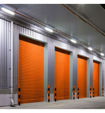 Regua Estanca LED integrado - SENSOR DE MOVIMENTO PIR - 35W-30W-25W-20W -  OSRAM Driver - 120cm