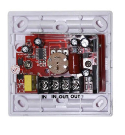 LED Dimmer Triac 200W + IR fjernkontroll